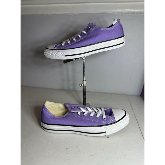 Converse Chuck Taylor All Star M 5.5 W 7.5 Sneakers Canvas Lace Up Purple Shoes
